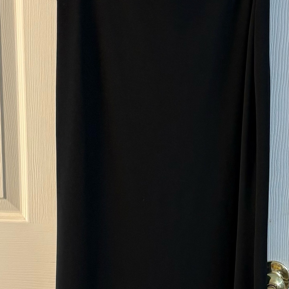 Windsor Classic Black Dress